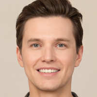 Peter  Rosas